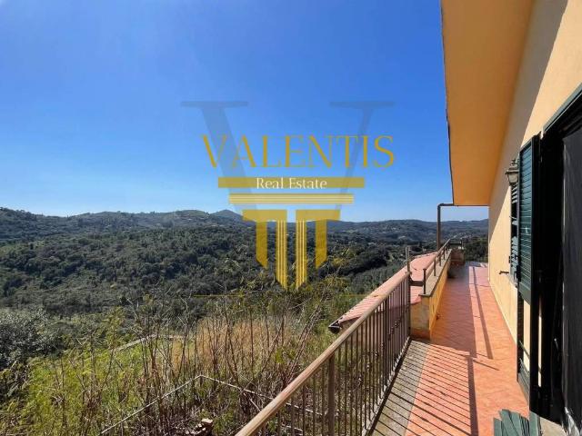 Villa Indipendente in vendita a Itri, Lazio