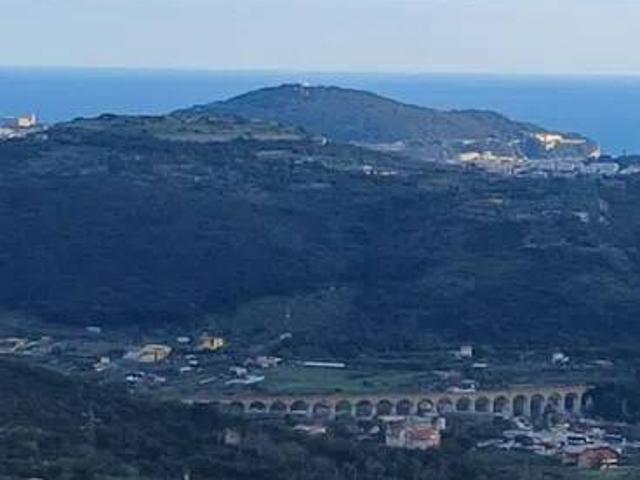 Villa Indipendente in vendita a Itri, Lazio