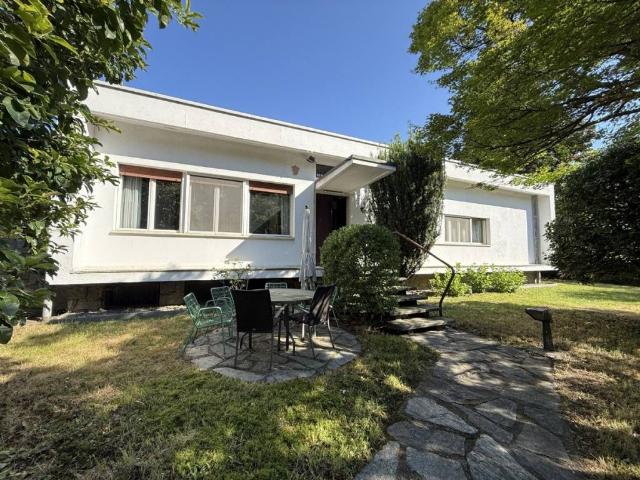 Villa Indipendente in vendita a Borghetto, Piemonte