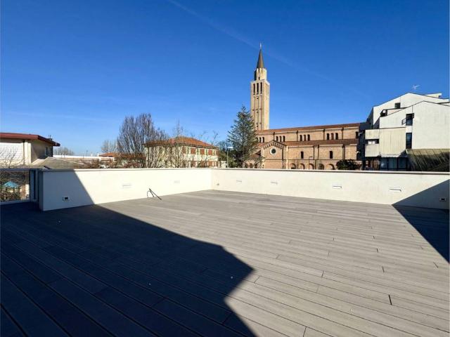 Villa Indipendente in vendita a Jesolo, Veneto