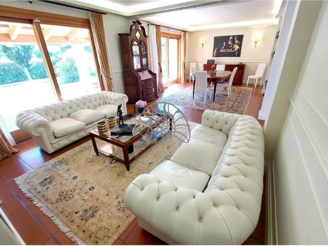 Villa Indipendente in vendita a Jesolo, Veneto