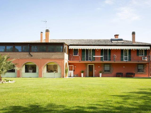 Villa Indipendente in vendita a Jesolo, Veneto