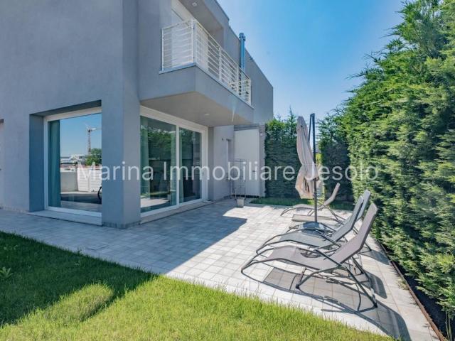 Villa Indipendente in vendita a Jesolo, Veneto