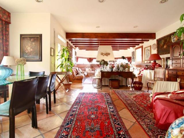 Villa Indipendente in vendita a Jesolo, Veneto