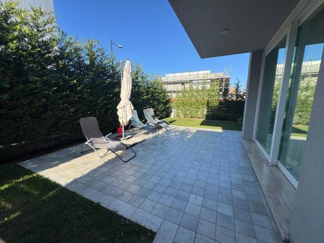Villa Indipendente in vendita a Jesolo, Veneto