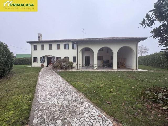 Villa Indipendente in vendita a Quattro Case, Jesolo