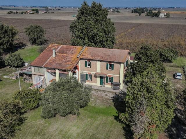 Villa Indipendente in vendita a Jolanda Di Savoia, Reggio Emilia