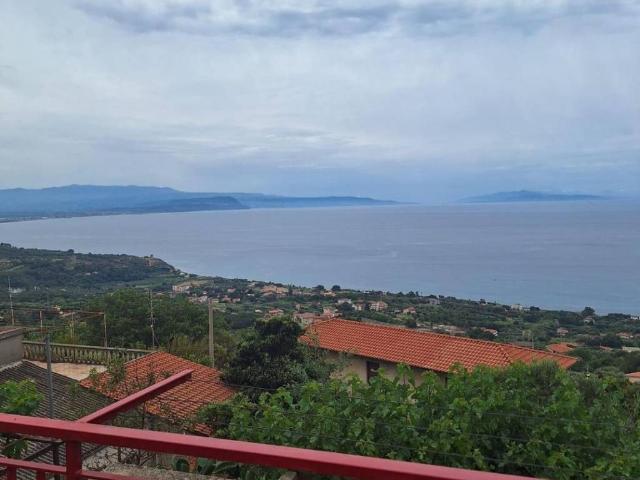Villa Indipendente in vendita a Calabria, Vibo Valentia