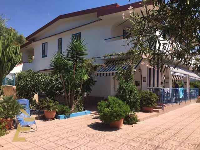 Villa Indipendente in vendita a Calabria, Vibo Valentia
