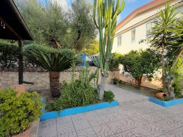 Villa Indipendente in vendita a Calabria, Vibo Valentia