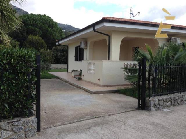 Villa Indipendente in vendita a Calabria, Vibo Valentia