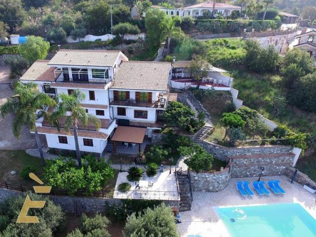 Villa Indipendente in vendita a Calabria, Vibo Valentia