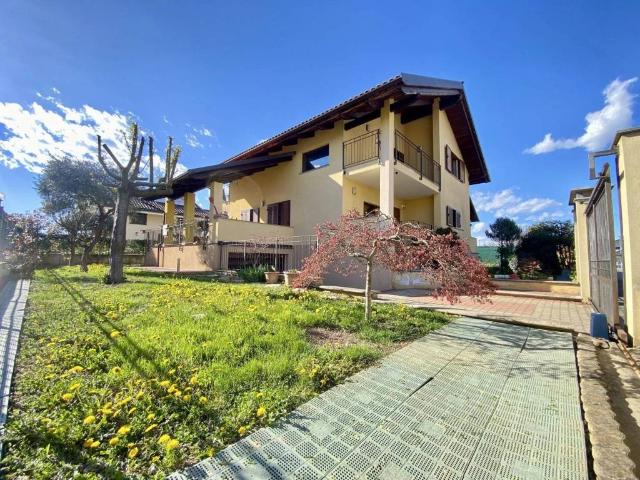 Villa Indipendente in vendita a Piemonte, Torino