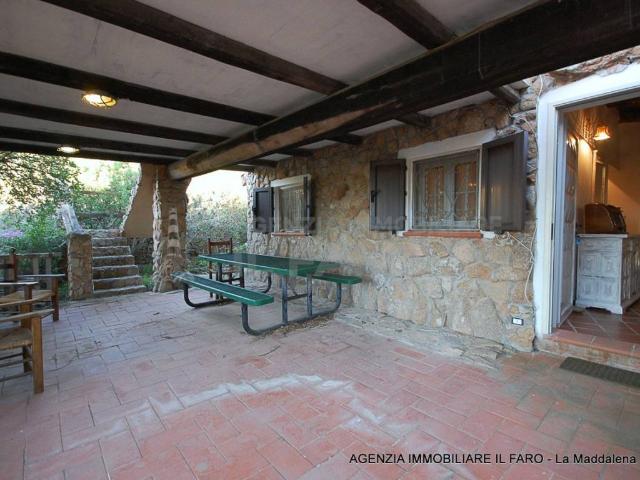 Villa Indipendente in vendita a Villaggio Maddalena, Sardigna/Sardegna