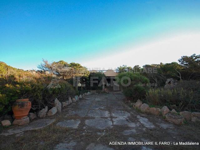 Villa Indipendente in vendita a Villaggio Maddalena, Sardigna/Sardegna