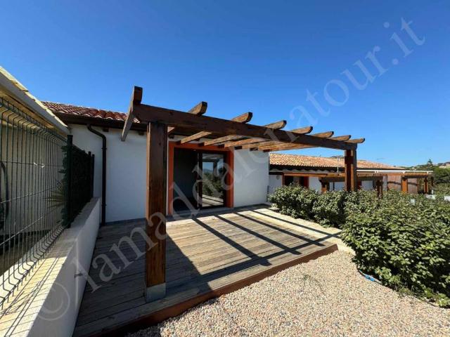 Villa Indipendente in vendita a Villaggio Maddalena, Sassari