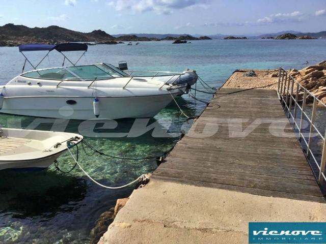 Villa Indipendente in vendita a Villaggio Maddalena, Sardigna/Sardegna