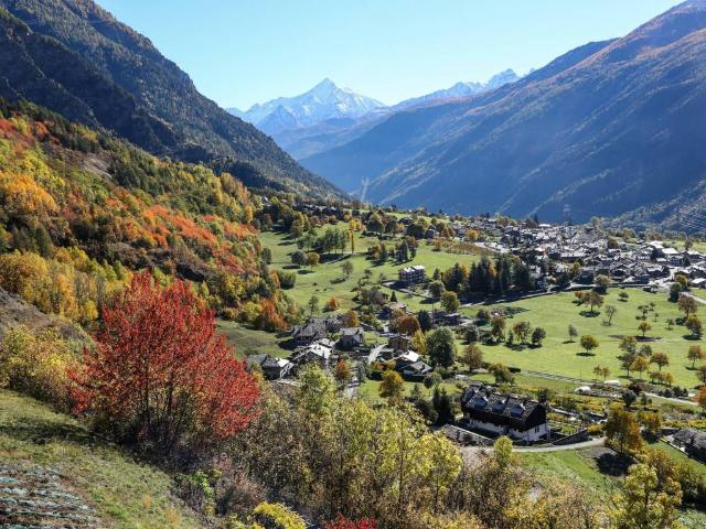 Villa Indipendente in vendita a La Salle, Aosta