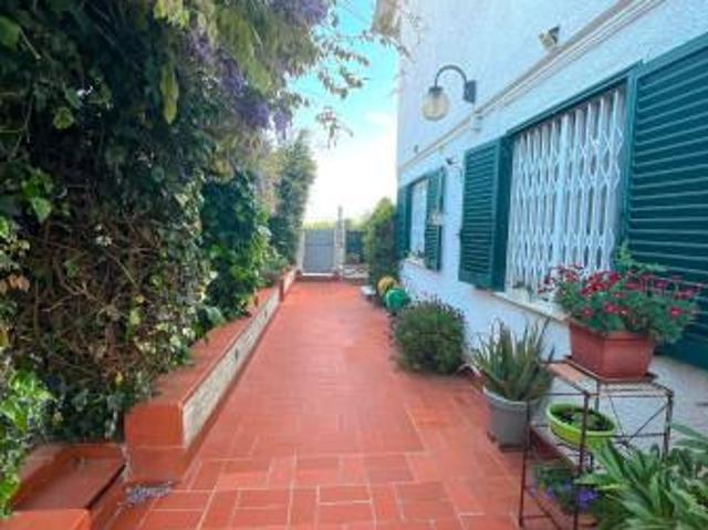 Villa Indipendente in vendita a Sarbia, La Spezia