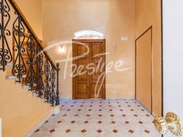 Villa Indipendente in vendita a Foce, La Spezia