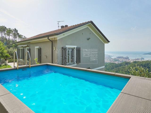 Villa Indipendente in vendita a La Spezia, Liguria
