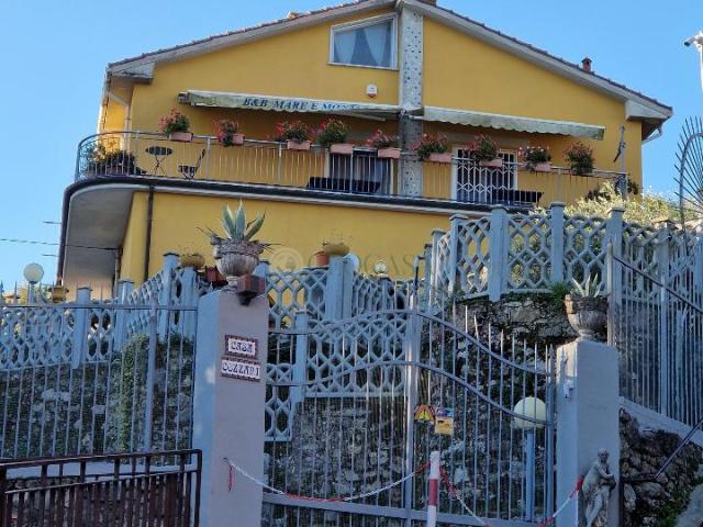 Villa Indipendente in vendita a Foce, La Spezia