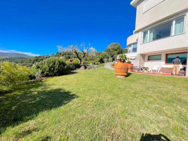 Villa Indipendente in vendita a Sarbia, La Spezia