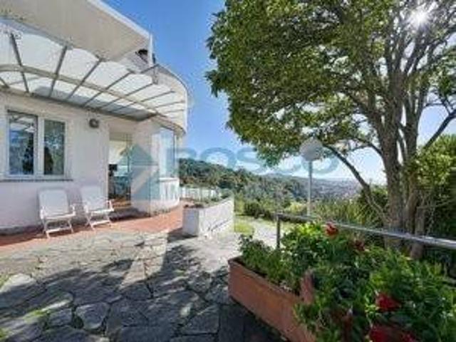Villa Indipendente in vendita a Felettino, La Spezia
