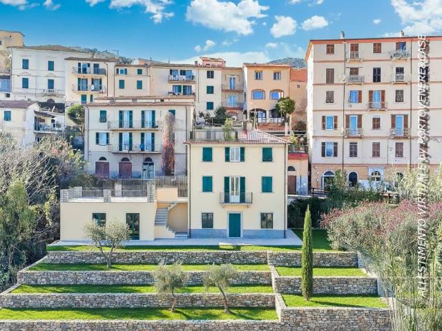 Villa Indipendente in vendita a Costa di Cadimare, La Spezia