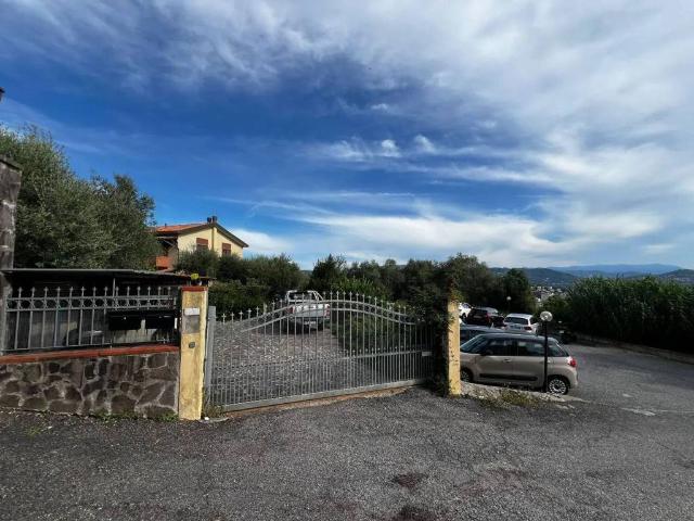 Villa Indipendente in vendita a Fabiano Alto, La Spezia