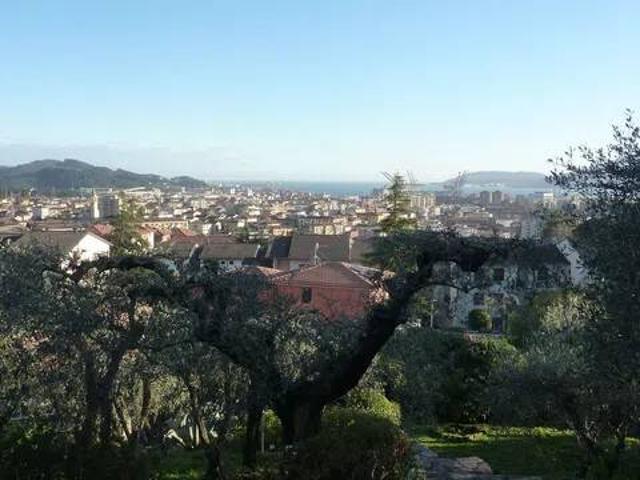 Villa Indipendente in vendita a Montepertico, La Spezia