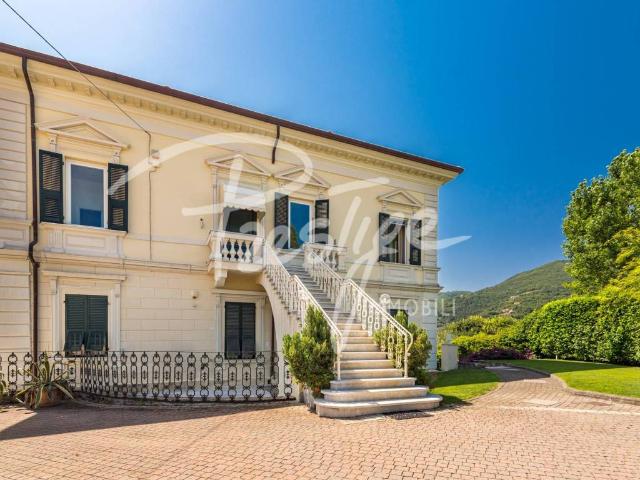 Villa Indipendente in vendita a Sarbia, La Spezia