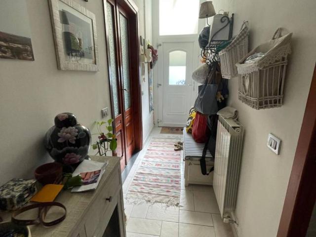 Villa Indipendente in vendita a Fabiano Alto, La Spezia