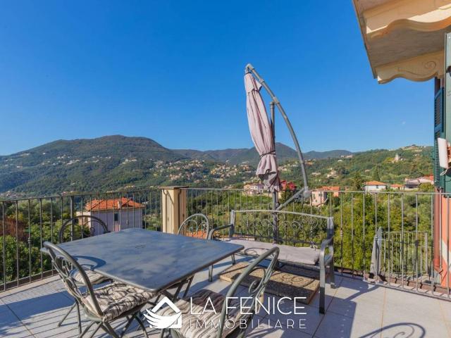 Villa Indipendente in vendita a Sarbia, La Spezia