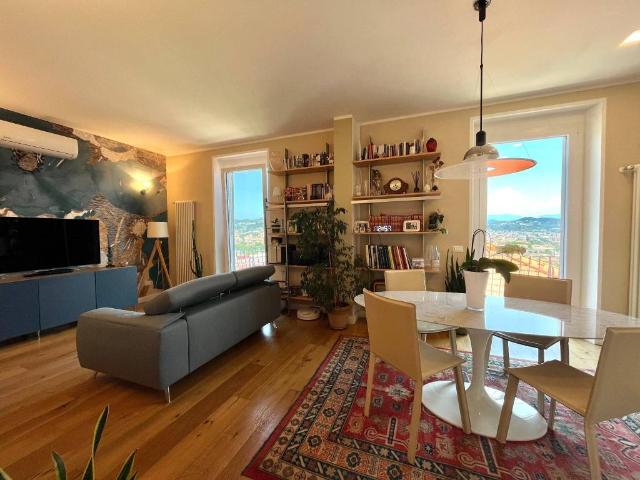 Villa Indipendente in vendita a Acquasanta, La Spezia