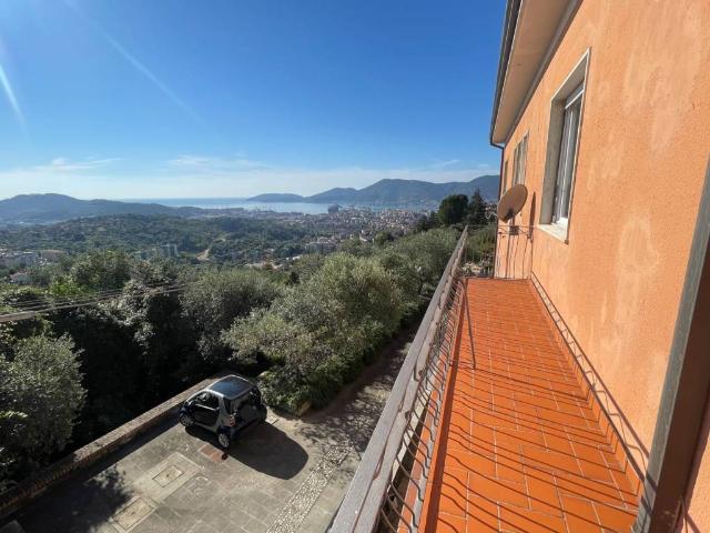Villa Indipendente in vendita a La Spezia, Liguria