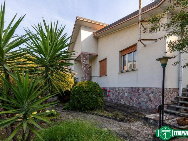 Villa Indipendente in vendita a La Spezia, Liguria