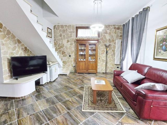 Villa Indipendente in vendita a Roma Capitale, Lazio