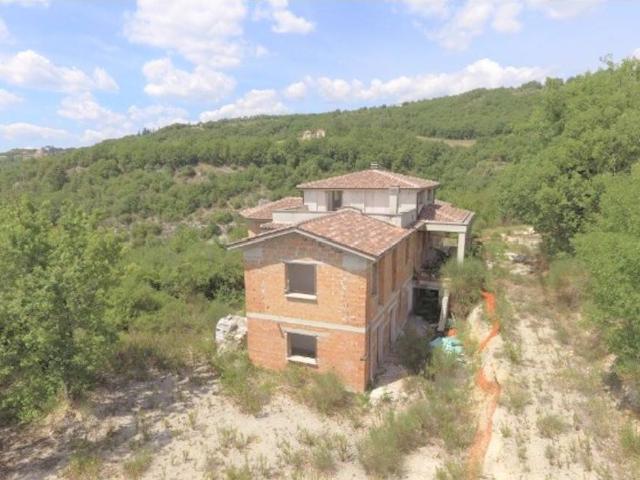 Villa Indipendente in vendita a Labro, Lazio