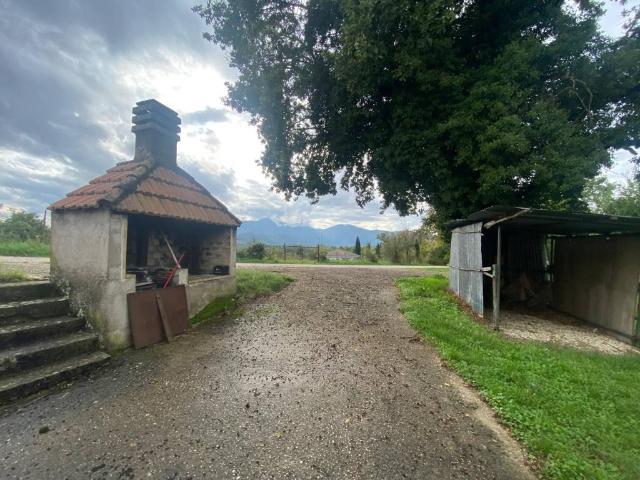 Villa Indipendente in vendita a Labro, Lazio