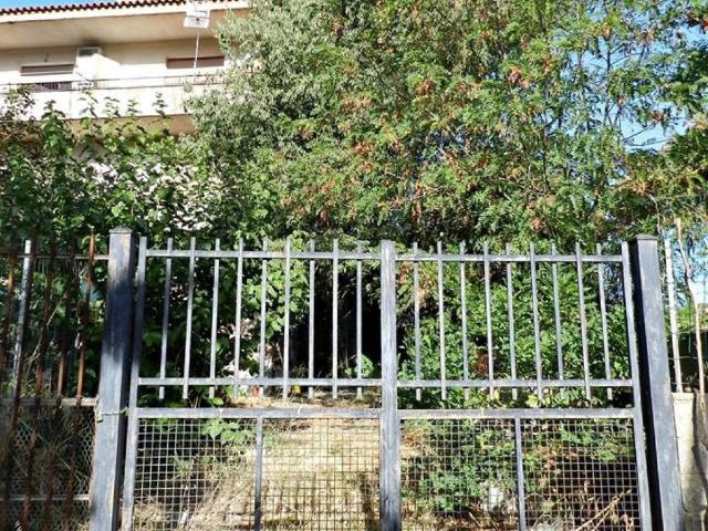 Villa Indipendente in vendita a Laconi, Sardigna/Sardegna