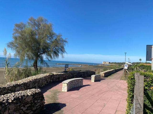 Villa Indipendente in vendita a Marina di San Nicola, Ladispoli