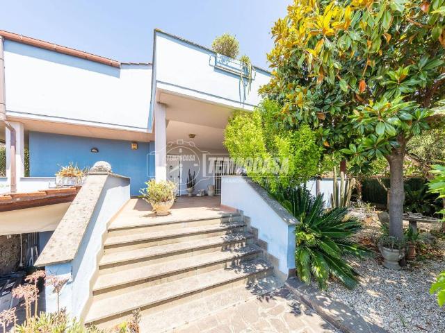 Villa Indipendente in vendita a Piane di Vaccina, Roma Capitale