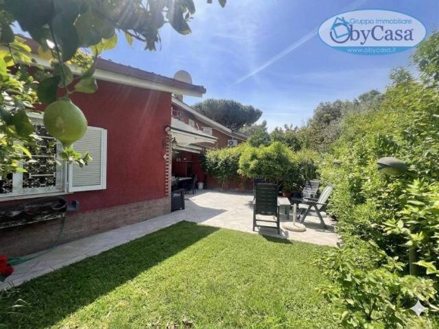 Villa Indipendente in vendita a Marina di San Nicola, Roma Capitale