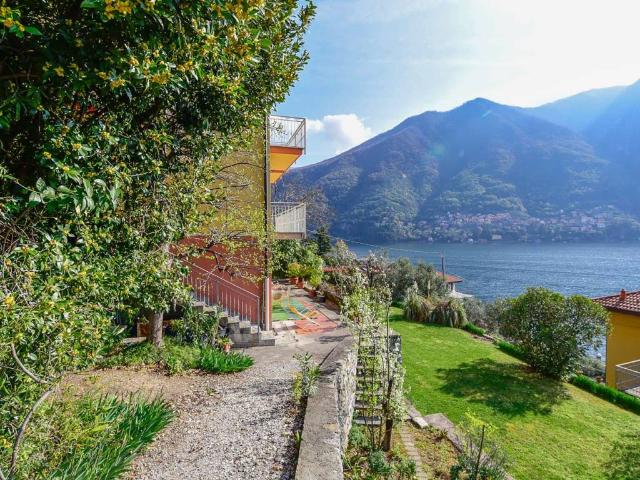 Villa Indipendente in vendita a Ticeè, Laglio