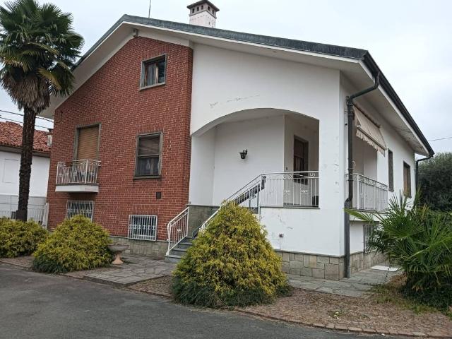 Villa Indipendente in vendita a Piemonte, Cuneo