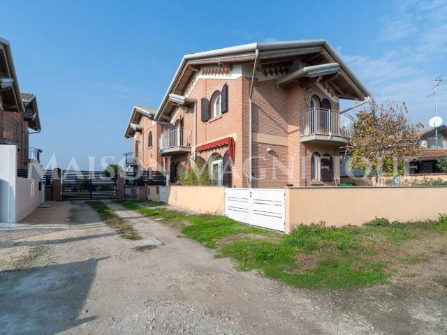 Villa Indipendente in vendita a Unione Delta del Po, Lagosanto