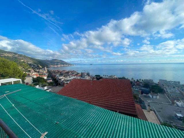 Villa Indipendente in vendita a Laigueglia, Liguria
