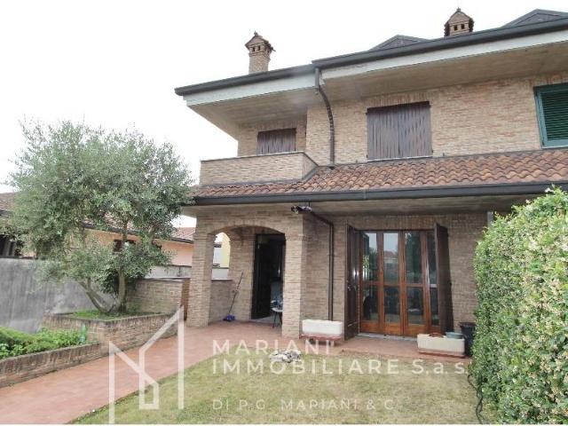 Villa Indipendente in vendita a Pagliera, Lainate