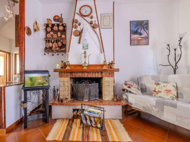 Villa Indipendente in vendita a Lainate, Lombardia